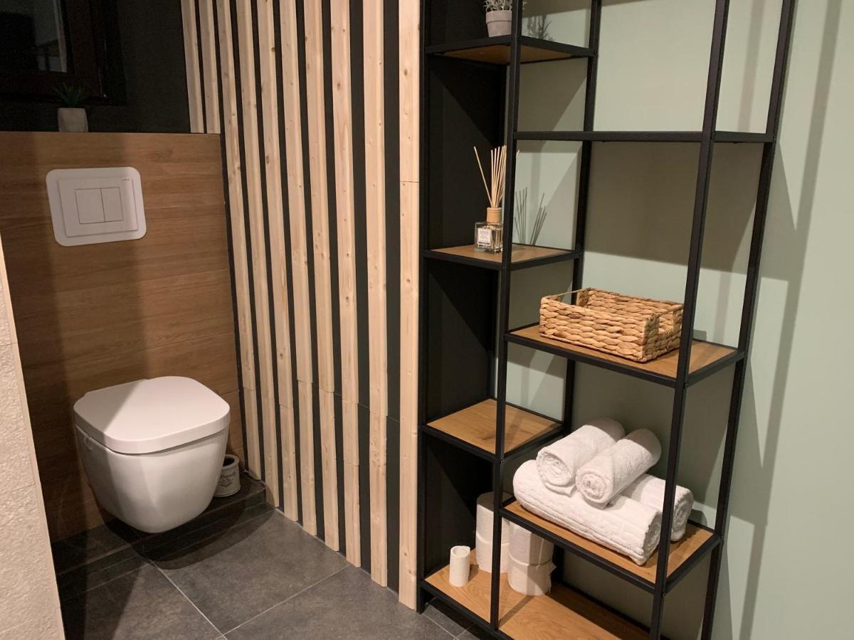 Best Apartment Scheia ซูชาวา ภายนอก รูปภาพ