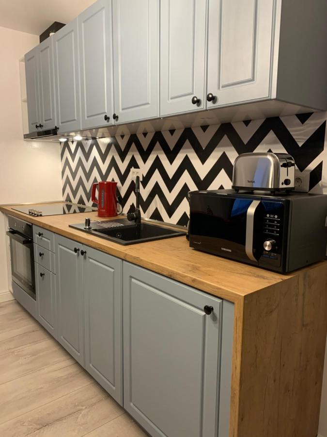 Best Apartment Scheia ซูชาวา ภายนอก รูปภาพ